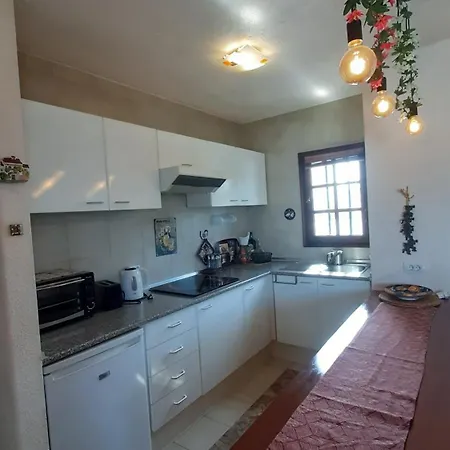The White Dragos With Ocean View - Ac - Private Pool Appartement
